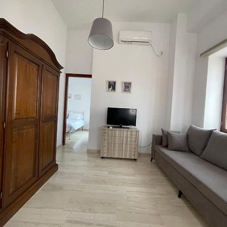 Aegina Aphaias Apartments מראה חיצוני תמונה