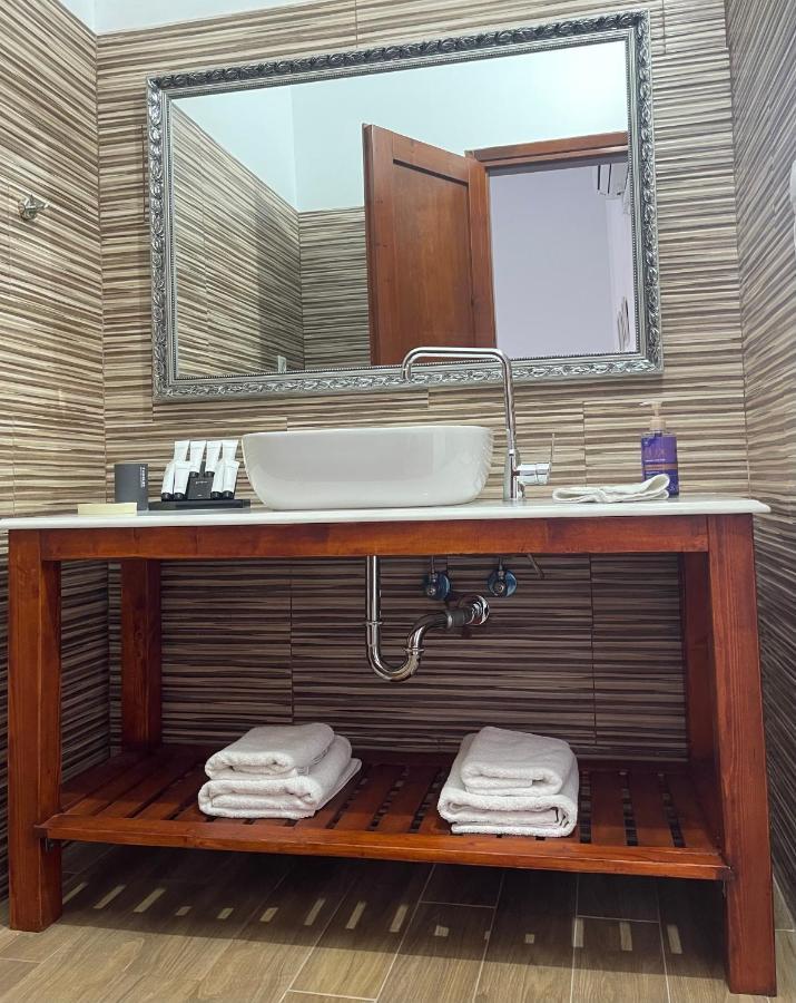 Aegina Aphaias Apartments מראה חיצוני תמונה